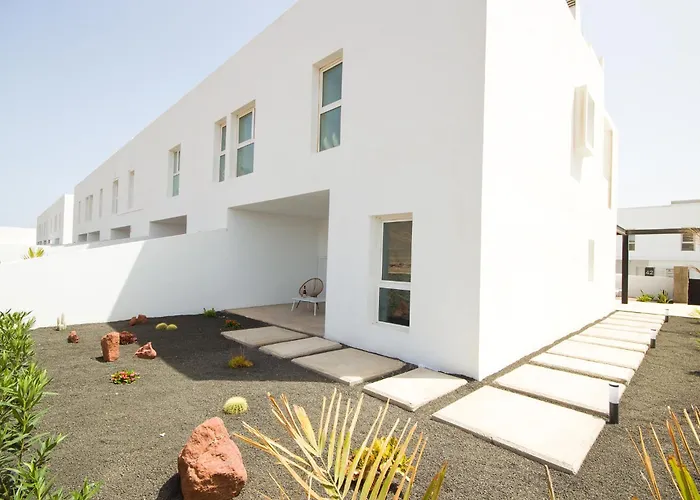 Casa Pina Colada - By Az